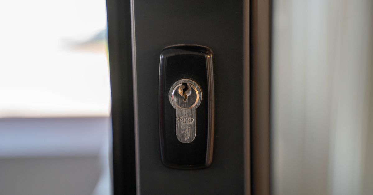 High-Security and Restricted-Key Locks That Keep Copies Under Control — Pro Columbia Locksmith