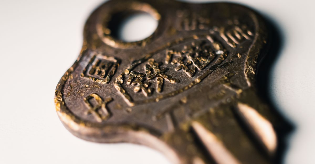 What Goes Into a Professional Deadbolt and Door Knob Lock Installation — Pro Columbia Locksmith